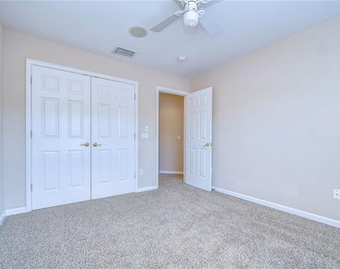 10320 Saville Rowe Lane - Photo Thumbnail 28