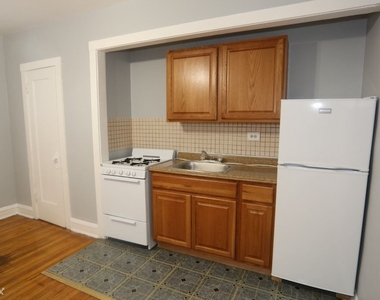 4604 N. Beacon, Unit C-4 - Photo Thumbnail 3