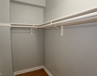 4604 N. Beacon, Unit C-4 - Photo Thumbnail 11