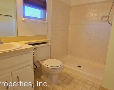 3912 Donney Brook Ct - Photo Thumbnail 21