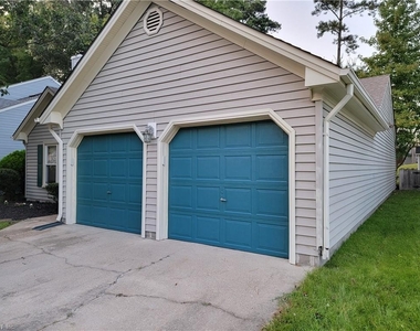 1164 Eagle Way - Photo Thumbnail 1