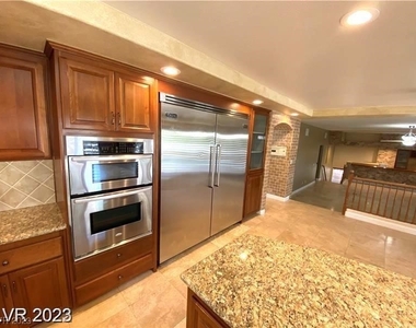 11090 Bandon Dunes Court - Photo Thumbnail 11