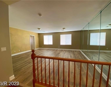 11090 Bandon Dunes Court - Photo Thumbnail 13