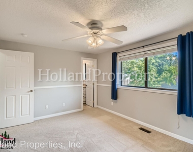 3280 Se Evergreen Ave - Photo Thumbnail 16