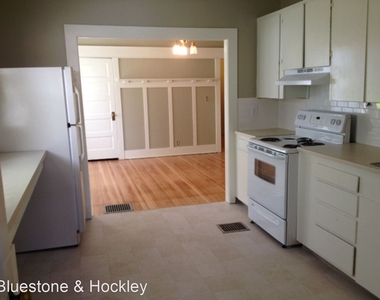 1540 Se Ladd Avenue Apt B - Photo Thumbnail 11