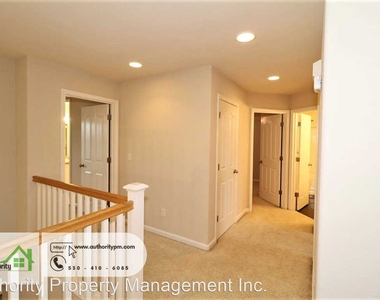 2367 Shining Star Way - Photo Thumbnail 5