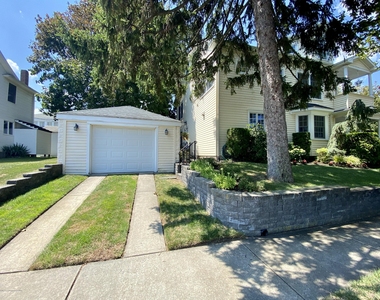 401 Garfield Avenue - Photo Thumbnail 44