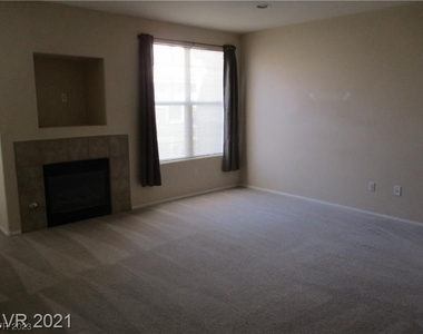 5855 Valley Drive - Photo Thumbnail 5