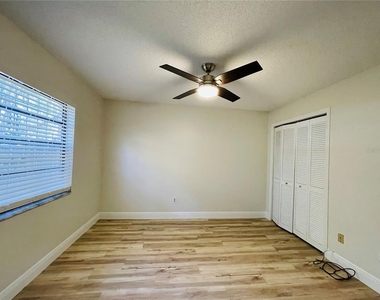 10108 Sedgebrook Drive - Photo Thumbnail 18