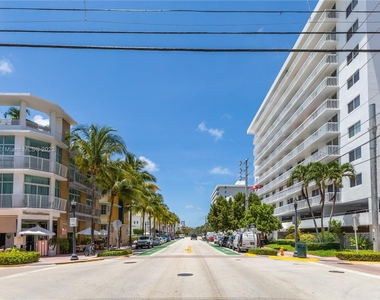 401 Ocean Dr - Photo Thumbnail 20