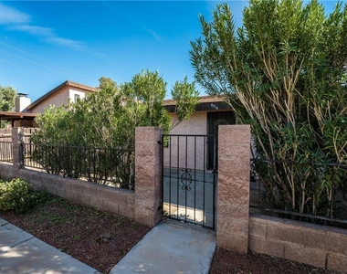 4314 Caliente Street - Photo Thumbnail 0