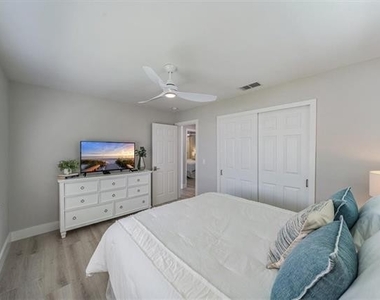 4831 Coquina Rd - Photo Thumbnail 15