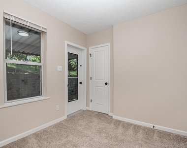 6219 Bedford Street - Photo Thumbnail 13