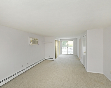 1754 Park Avenue - Photo Thumbnail 23