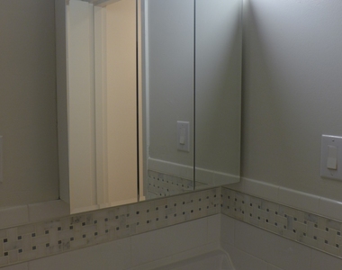 77 5th Avenue - Photo Thumbnail 7