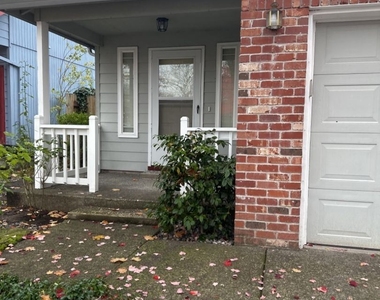 11418 Ne 30 Cir - Photo Thumbnail 1