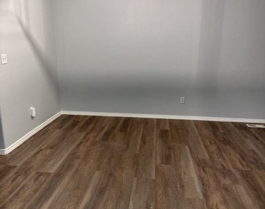 11418 Ne 30 Cir - Photo Thumbnail 10