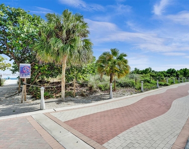 5701 Collins Ave - Photo Thumbnail 41