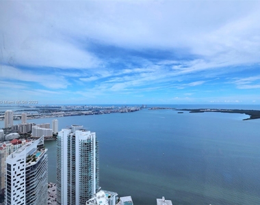 1425 Brickell Ave - Photo Thumbnail 42