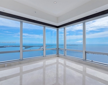 1425 Brickell Ave - Photo Thumbnail 51