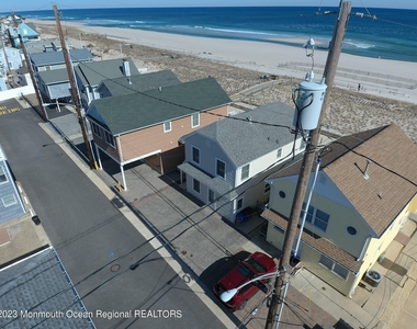 3046 Ocean Road - Photo Thumbnail 18