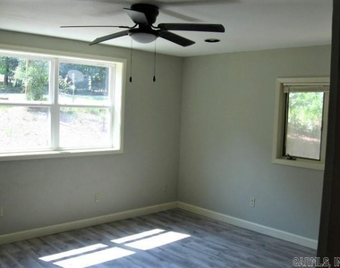 112 Ridgeview Drive - Photo Thumbnail 22