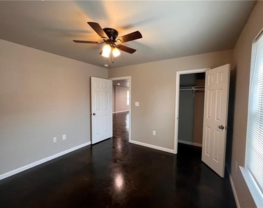 3607 Park Boulevard - Photo Thumbnail 11