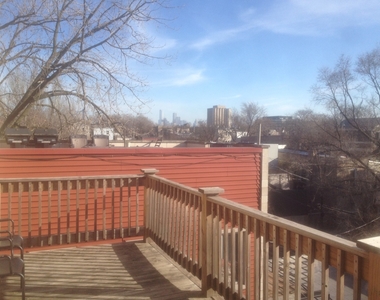 2613 W Hirsch Street - Photo Thumbnail 1