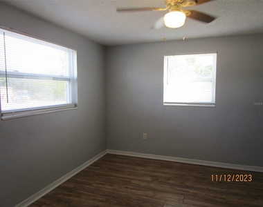 5032 Odyssey Avenue - Photo Thumbnail 6