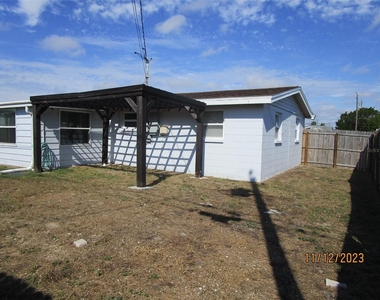 5032 Odyssey Avenue - Photo Thumbnail 20