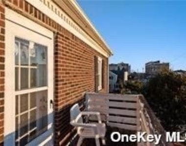 401 E Beech Street - Photo Thumbnail 13