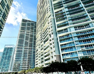 475 Brickell Ave - Photo Thumbnail 34