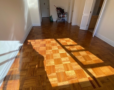 East 79th Street - Photo Thumbnail 2