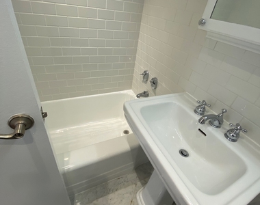  East 79th Street - Photo Thumbnail 9