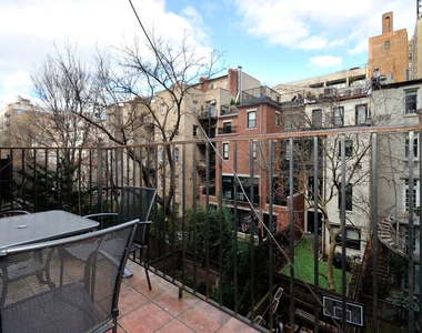 7 West 82nd Street - Photo Thumbnail 4