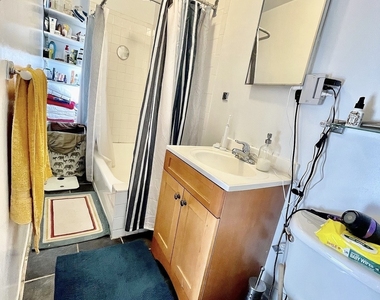 507 Manhattan Avenue - Photo Thumbnail 7