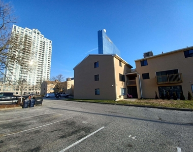 600 Pacific Ave - Photo Thumbnail 3