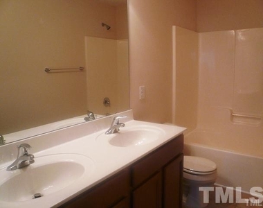 14411 Oak Springs Way - Photo Thumbnail 22