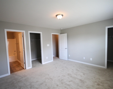 14411 Oak Springs Way - Photo Thumbnail 14