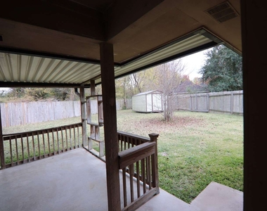 5215 Timberline Lane - Photo Thumbnail 14