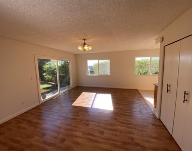 5610 Calle Miramar - Photo Thumbnail 6