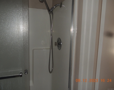 5990 Dandridge Ln - Photo Thumbnail 7