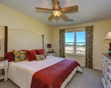 16405 Treasure Point Drive - Photo Thumbnail 8