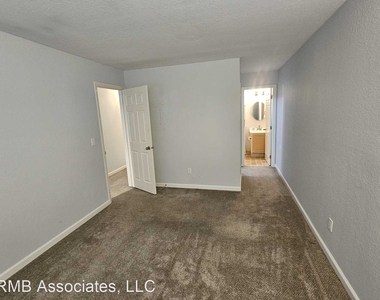 9365 Sw 146th Terrace Apt F1 - Photo Thumbnail 15