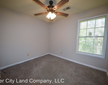 1156 Meadowlark Lane - Photo Thumbnail 16