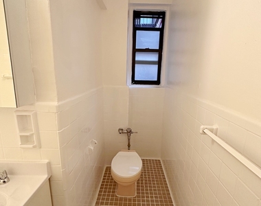 9303 Shore Road - Photo Thumbnail 7