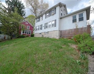 623 Cooke Street - Photo Thumbnail 1