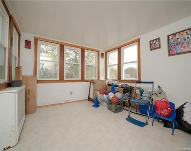 623 Cooke Street - Photo Thumbnail 17