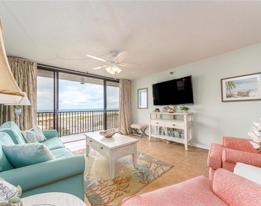 1290 Gulf Boulevard - Photo Thumbnail 10