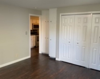 31-41 Valley Avenue - Photo Thumbnail 6